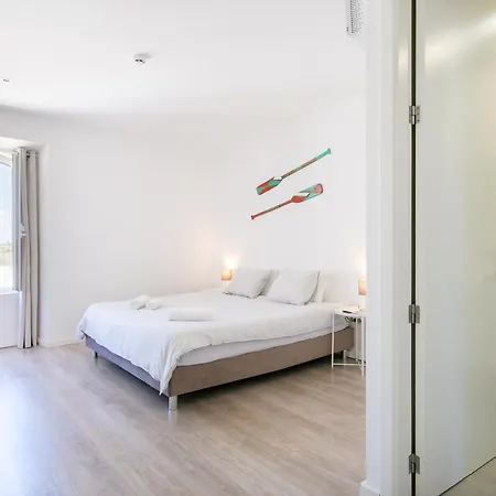 Konukevi Casa Amarela 2*