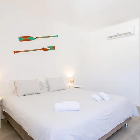 Casa Amarela 게스트하우스 알부페이라